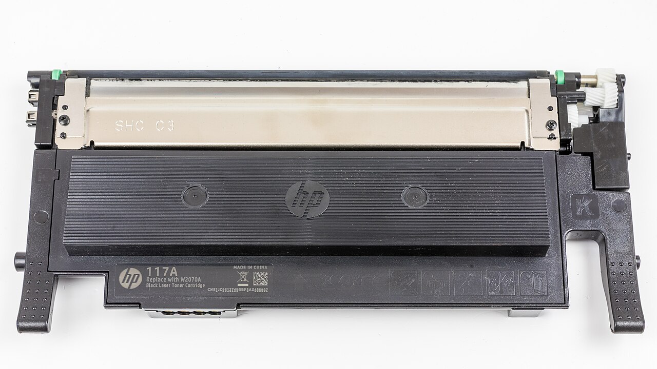 Cartucho HP 117A: la etiqueta trae la referencia.